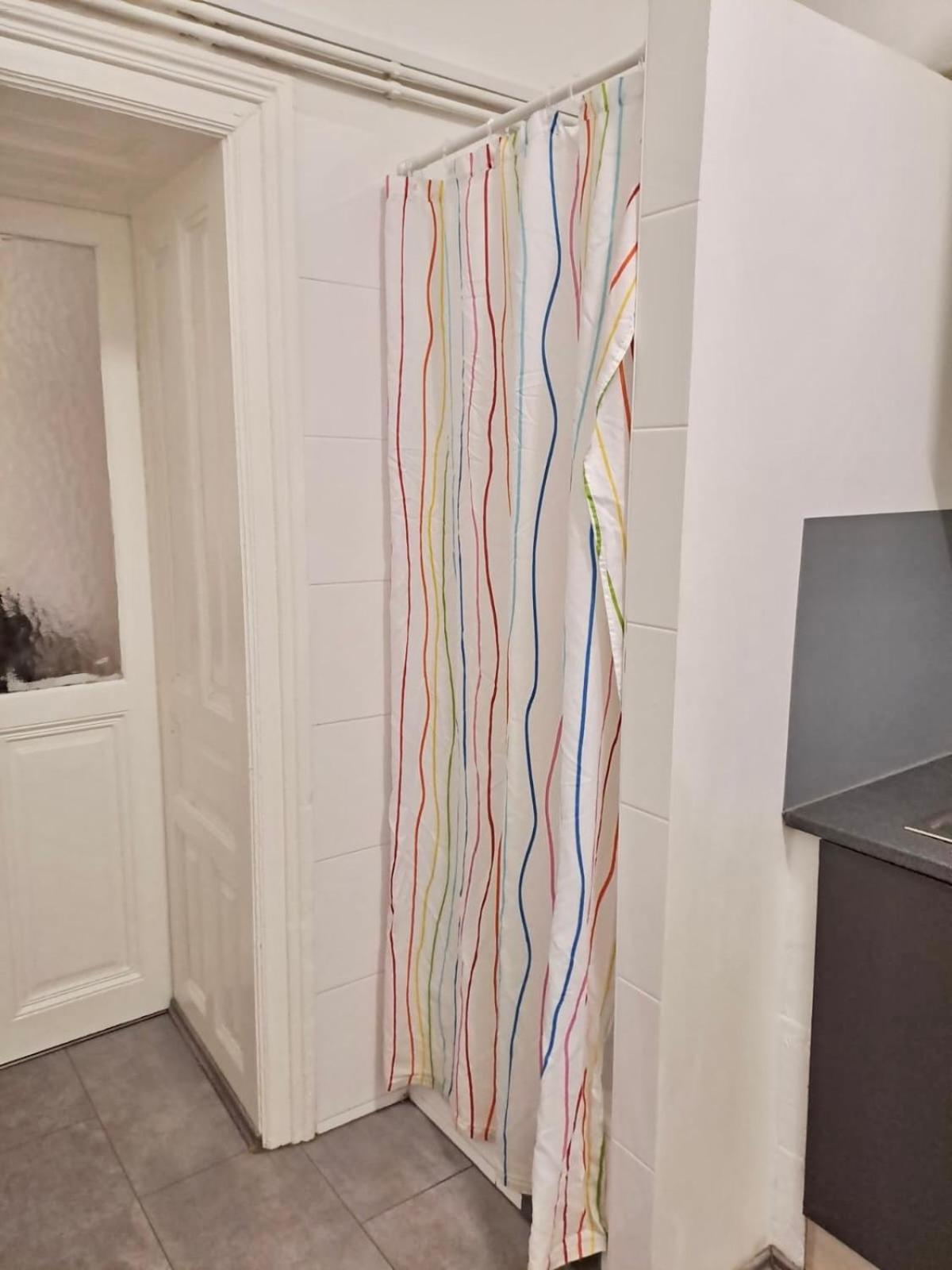 2 Bedroom Long-term With Free Parking